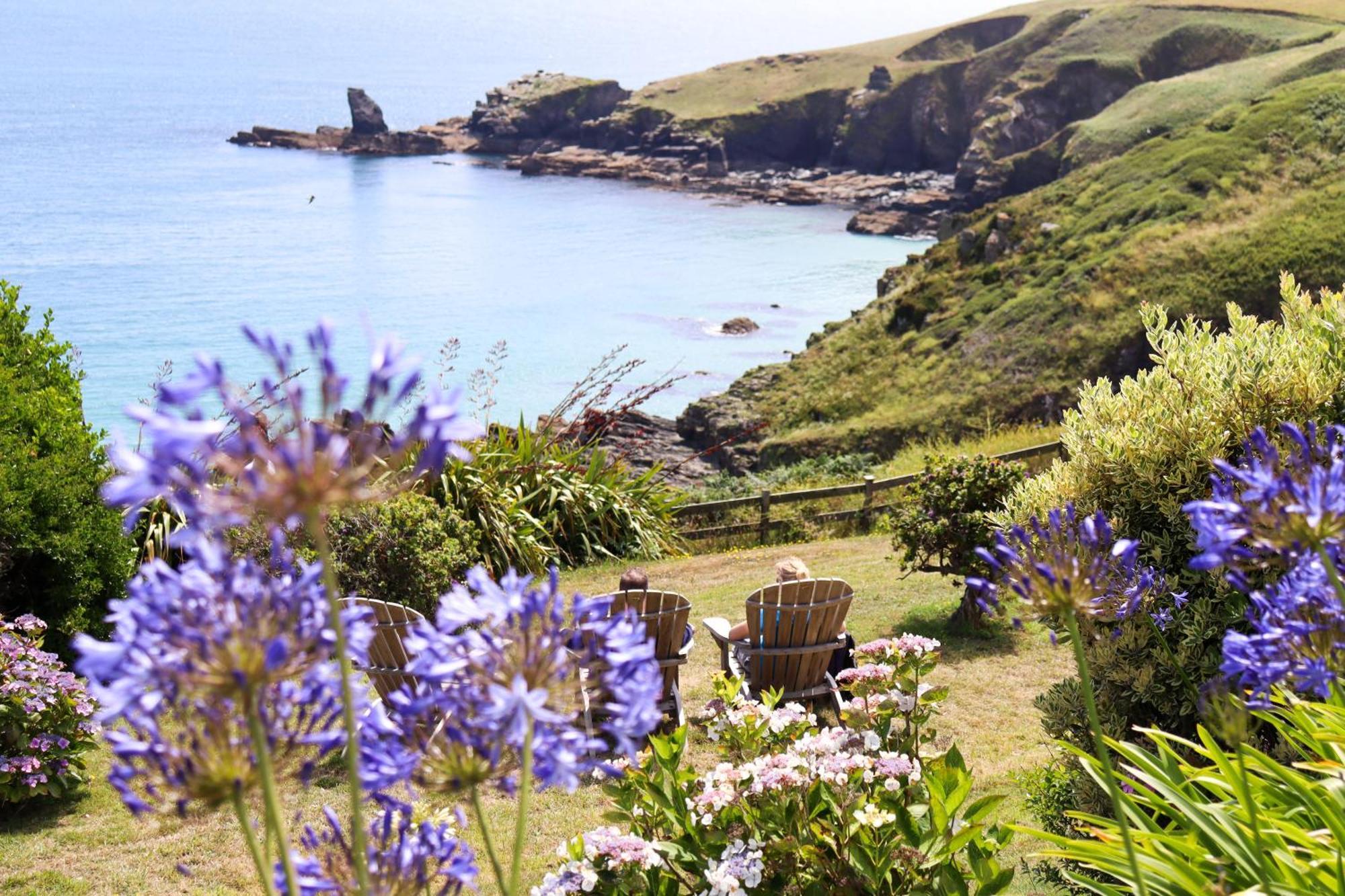 Housel Bay Hotel Lizard Exteriör bild